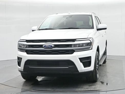 Certified 2024 Ford Expedition XLT RWD image 63