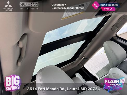 New 2025 Mitsubishi Outlander SE image 7