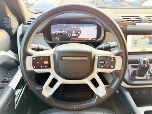 Used 2021 Land Rover Defender 110 X-Dynamic HSE AWD/4WD image 24
