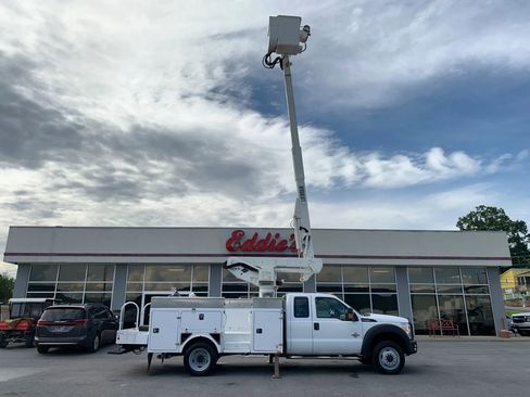 Used 2016 Ford F550 4x4 SuperCab Super Duty image 66