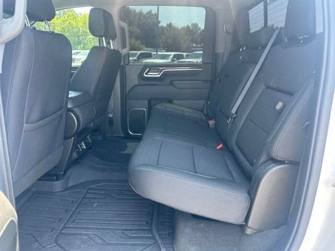Used 2024 GMC Sierra 2500 SLE w/ SLE Value Package; AWD/4WD image 24