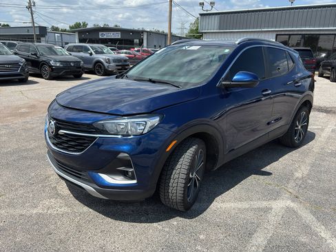 Used 2022 Buick Encore GX Select image 1