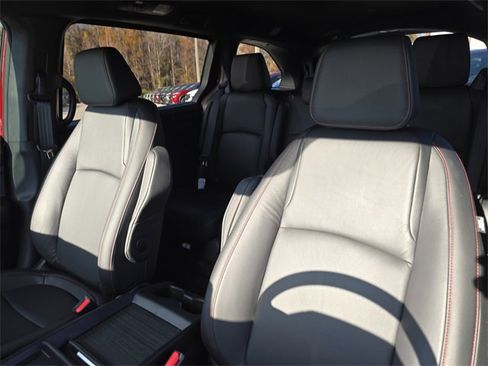 Used 2025 Honda Odyssey Sport-L image 25