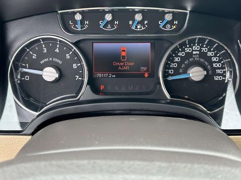 Used 2013 Ford F150 Lariat w/ Mid Equipment Group AWD/4WD image 21
