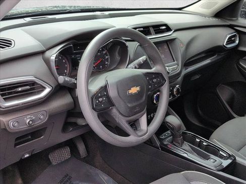 Certified 2023 Chevrolet TrailBlazer LT AWD/4WD image 10