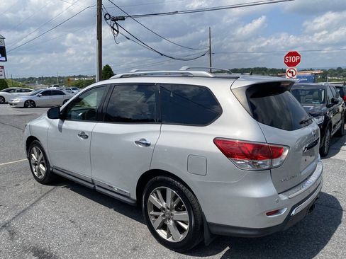 Used 2015 Nissan Pathfinder Platinum w/ Cargo Package FWD image 7