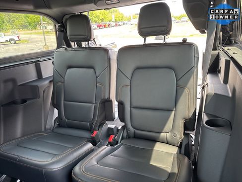 Used 2023 Ford Bronco Badlands image 14