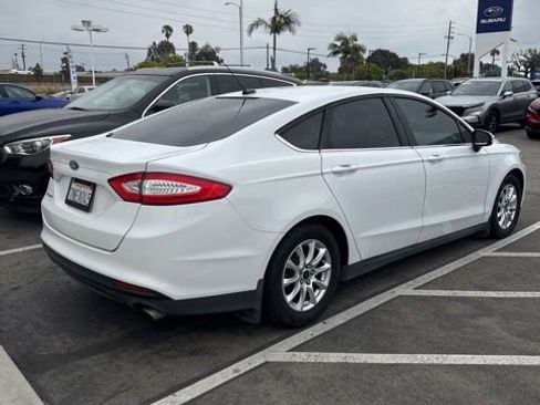 Used 2016 Ford Fusion S FWD image 3