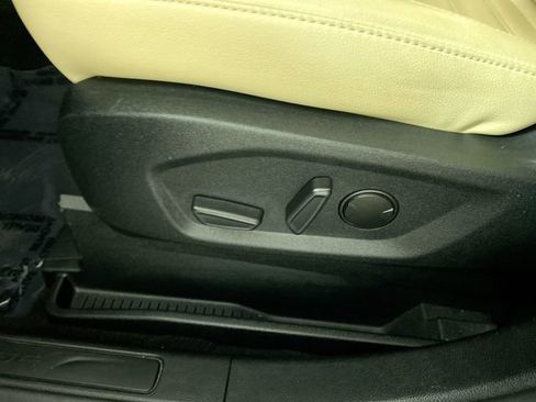 Used 2022 Ford Edge SEL w/ Convenience Package image 20