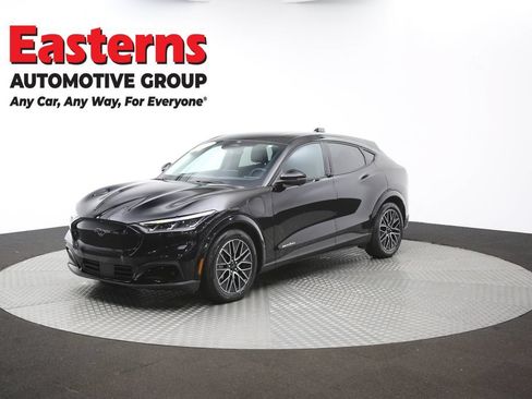Used 2025 Ford Mustang Mach-E Premium AWD/4WD image 57
