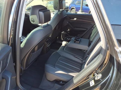 Used 2021 Audi Q5 2.0T Premium Plus w/ Premium Plus Package image 30