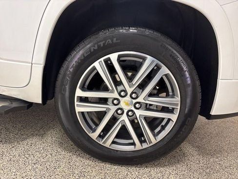 Used 2023 Chevrolet Traverse High Country AWD/4WD image 35