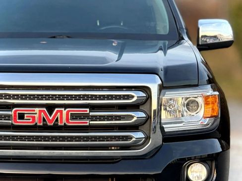 Used 2016 GMC Canyon SLT w/ Driver Alert Package AWD/4WD image 12