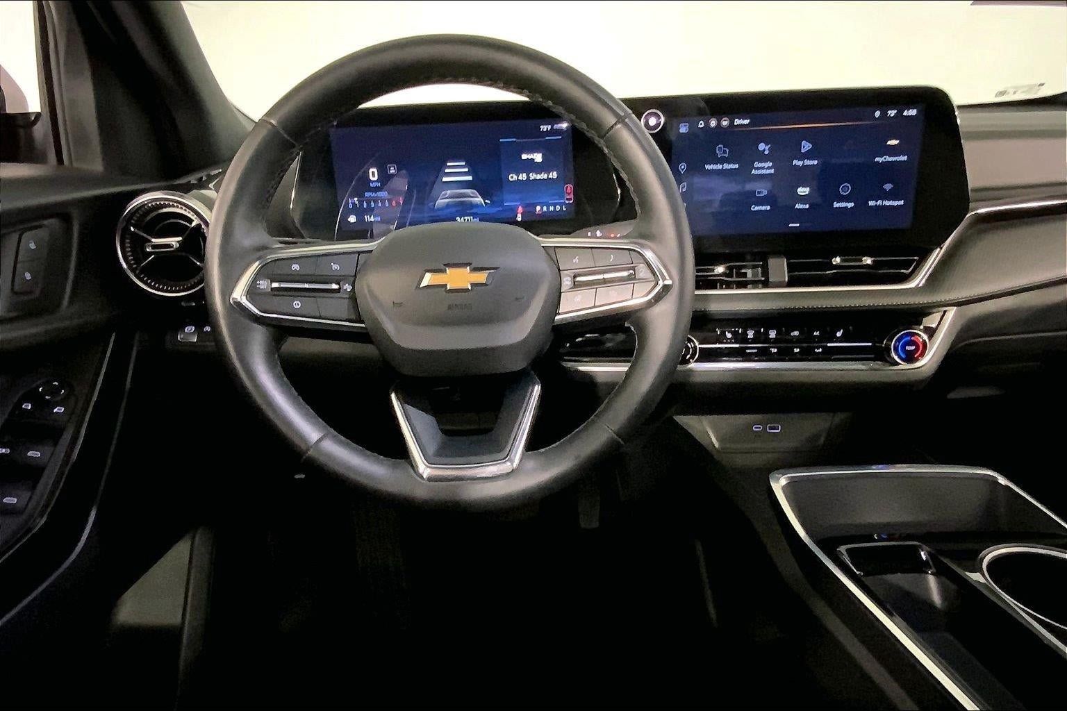 Used 2025 Chevrolet Equinox LT FWD image 5