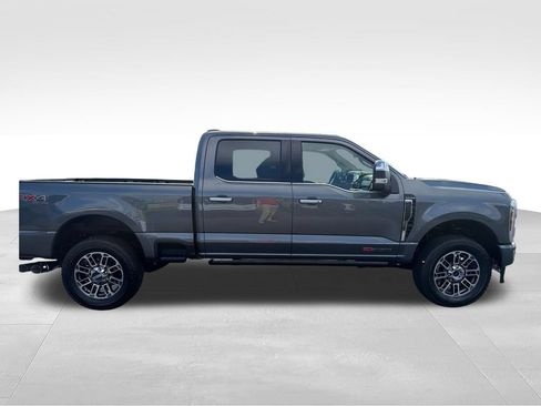 New 2026 Ford F250 Platinum w/ Platinum Plus Package AWD/4WD image 6