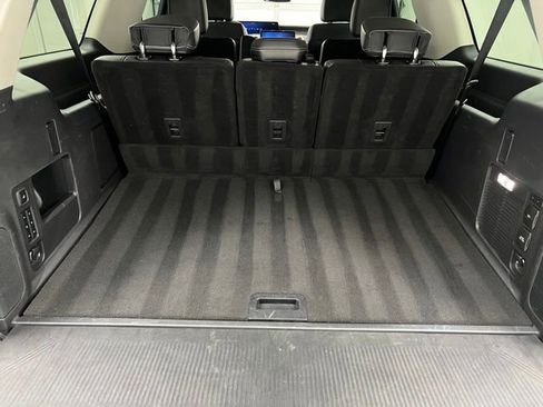 Used 2025 Ford Expedition Max Platinum image 50