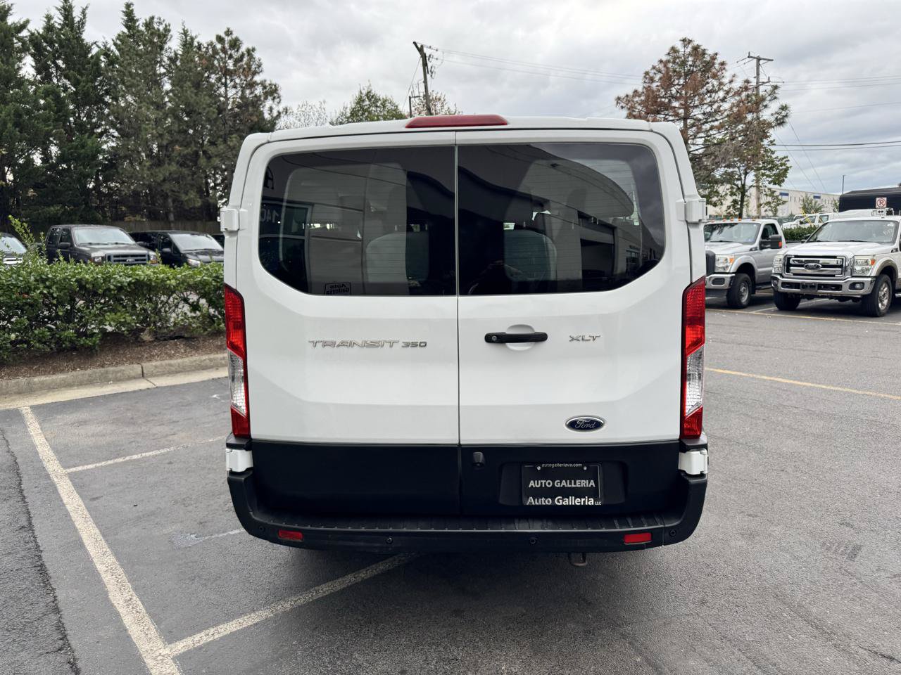 Used 2021 Ford Transit 350 XLT RWD image 6