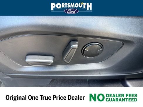 New 2026 Ford Explorer Active w/ Active Comfort Package image 28