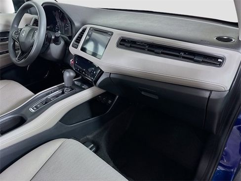 Used 2017 Honda HR-V EX image 31