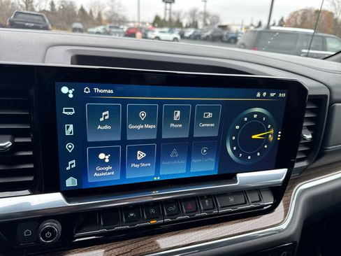 Used 2024 Chevrolet Silverado 1500 LT image 22