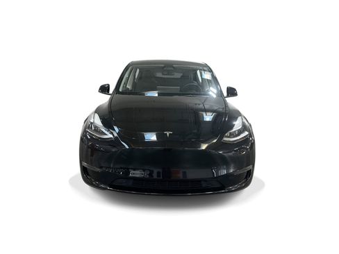 Certified 2023 Tesla Model Y Long Range AWD/4WD image 2