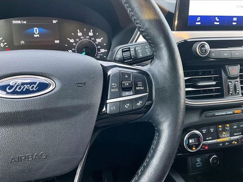 Used 2021 Ford Escape SE w/ Convenience Package image 19