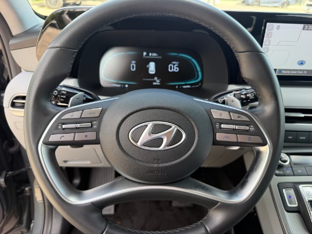 Used 2025 Hyundai Palisade SEL FWD image 17