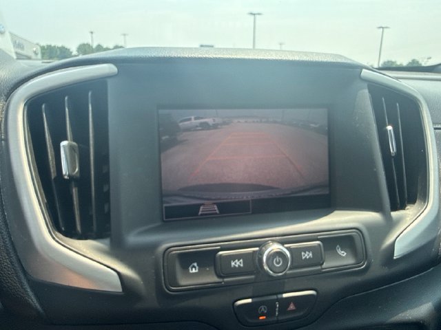 Used 2022 GMC Terrain SLE w/ Driver Convenience Package FWD image 30