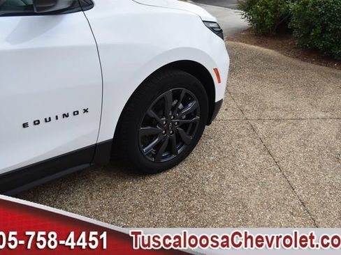 Used 2023 Chevrolet Equinox RS FWD image 13