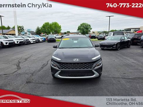 Used 2023 Hyundai Kona SEL w/ Cargo Package AWD/4WD image 2