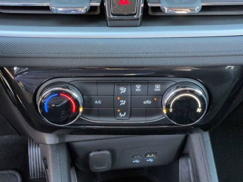 Certified 2025 Chevrolet TrailBlazer LT image 9