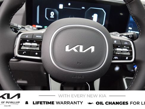 New 2026 Kia Carnival SX w/ SX Dark Edition Package FWD image 26