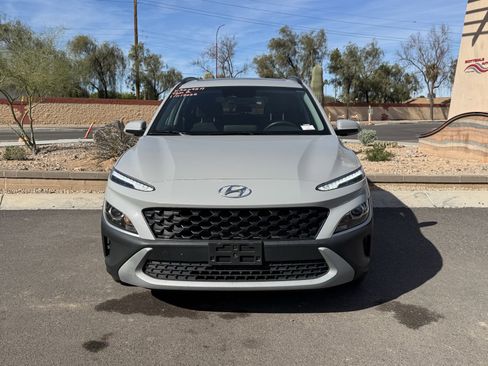 Used 2022 Hyundai Kona SEL w/ Convenience Package image 8