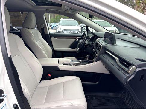 Used 2020 Lexus RX 350L Premium image 14