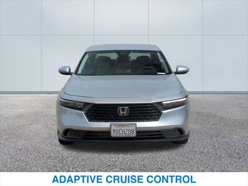 Certified 2025 Honda Accord LX image 3