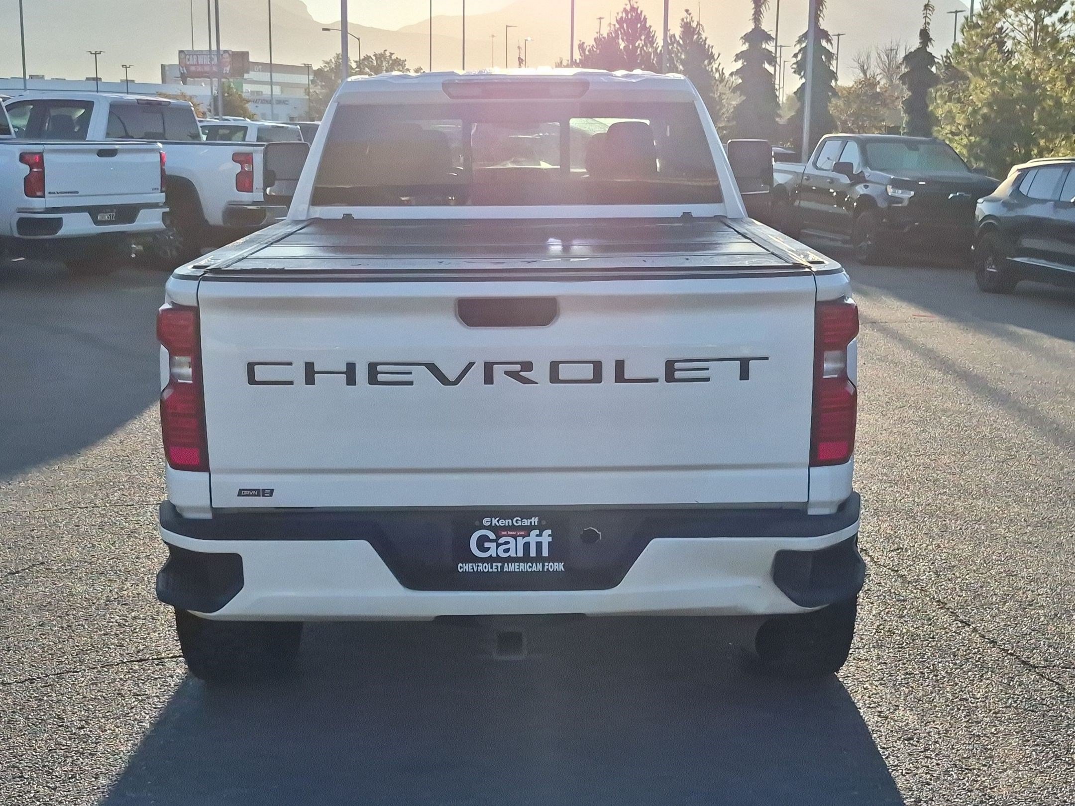 Used 2020 Chevrolet Silverado 3500 LT w/ Convenience Package AWD/4WD image 4