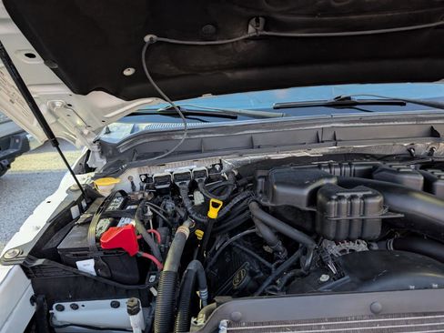 Used 2015 Ford F250 XLT w/ XLT Value Package image 19