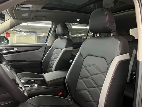 New 2026 Volkswagen Atlas Peak Edition image 20