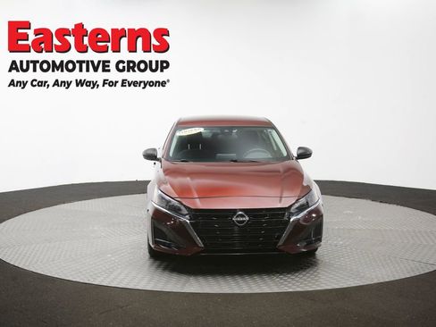 Used 2024 Nissan Altima 2.5 SV FWD image 52