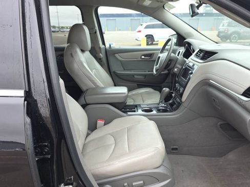 Used 2016 Chevrolet Traverse LT AWD/4WD image 26