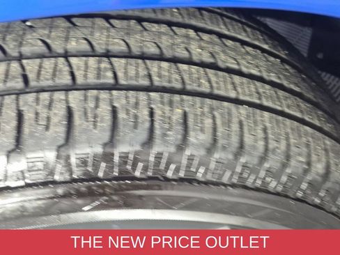 Used 2026 RAM 1500 Big Horn AWD/4WD image 9