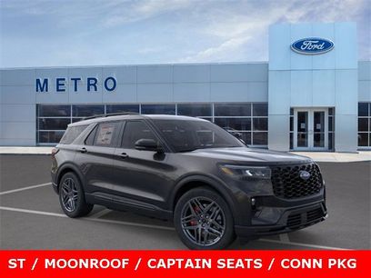 New 2026 Ford Explorer ST w/ Sun And Sound Package