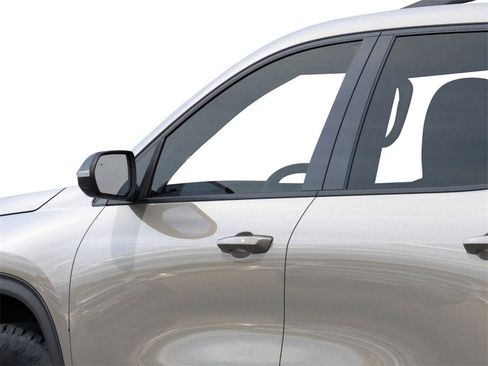 New 2026 Chevrolet Traverse Z71 w/ Enhanced Driving Package image 12