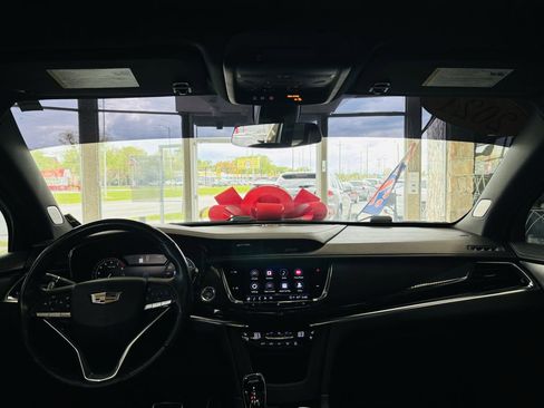 Used 2021 Cadillac XT6 Sport AWD/4WD image 38