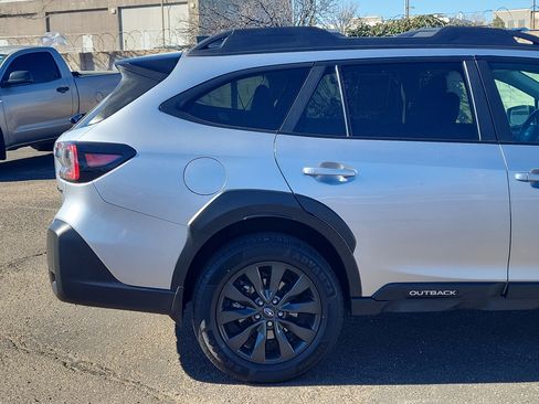 Used 2024 Subaru Outback Onyx Edition image 6