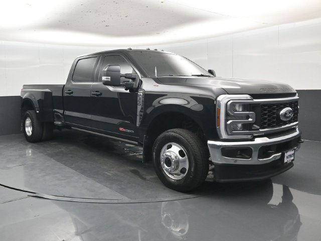 Used 2025 Ford F350 Lariat w/ Lariat Ultimate Package AWD/4WD image 35