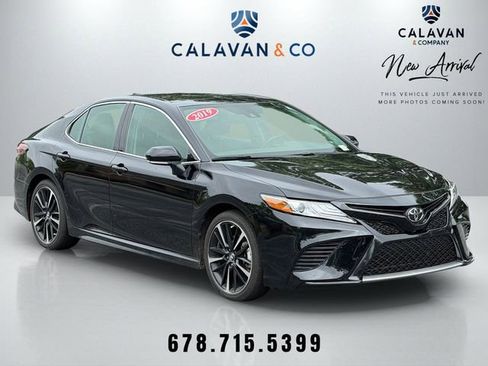 Used 2019 Toyota Camry XSE FWD image 1
