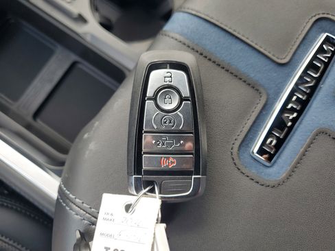 New 2026 Ford F450 Platinum w/ FX4 Off-Road Package image 22