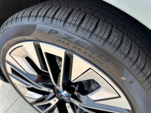 New 2026 BMW 530i RWD image 19