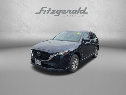 Used 2025 MAZDA CX-5 AWD 2.5 S w/ Preferred Package image 3
